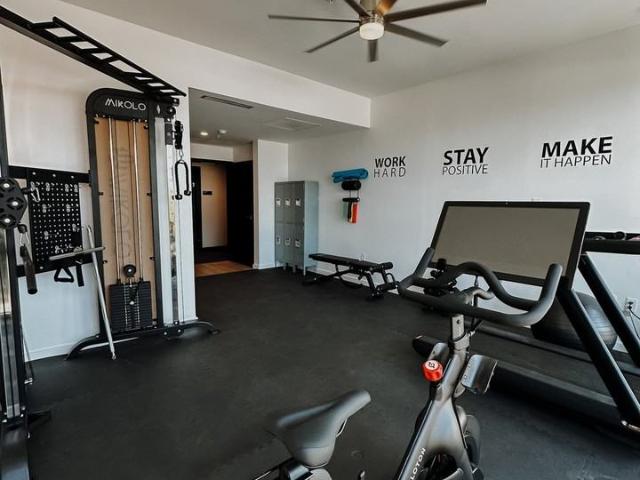 Foster Flats 1 Bedroom Apartment for Rent at 205 Foster Ave, Charlotte, NC 28203 Southside Park
