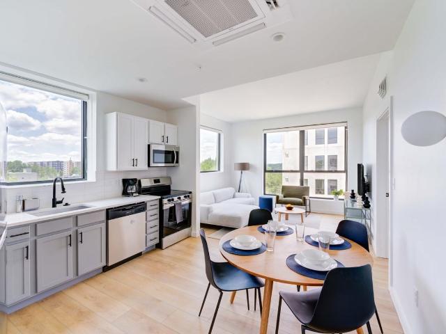 Foster Flats 4 Bedroom Apartment for Rent at 205 Foster Ave, Charlotte, NC 28203 Southside Park