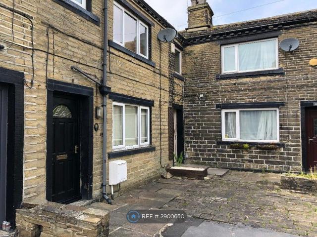 Foster Square, Bradford BD13, 2 bed terraced house to rent, £665 pcm | PrimeLocation