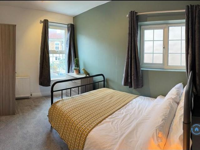 Foster St, Maidstone, ME15 1 bed in a house share to rent £575 pcm £133 pw