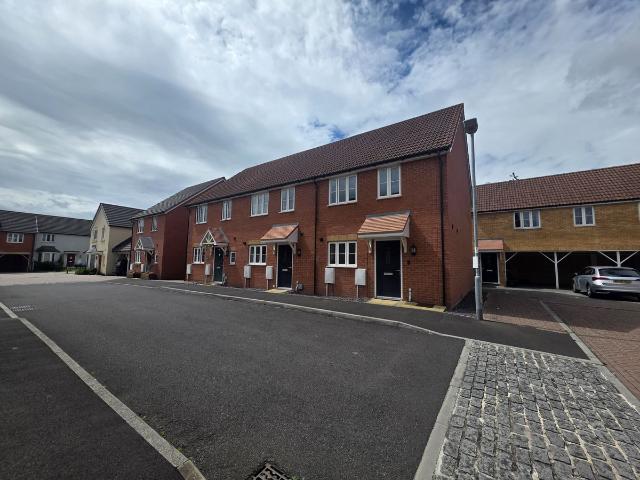 Fosse Park Road, Yeovil BA20, 2 bed end terrace house to rent, £1,195 pcm | PrimeLocation