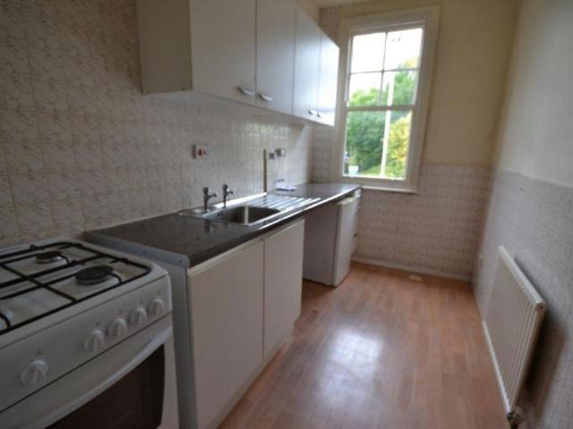 Fosse Road South, Leicester 1 bed flat to rent £625 pcm £144 pw
