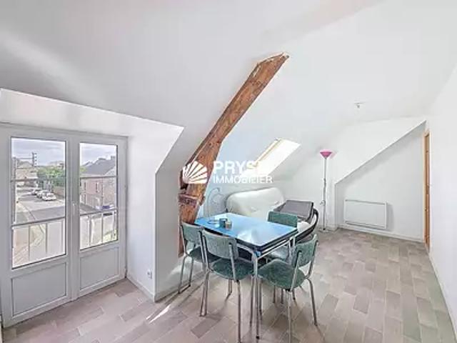 Fougères 35300 Location appartement 2 pièces t2 au dernier étage