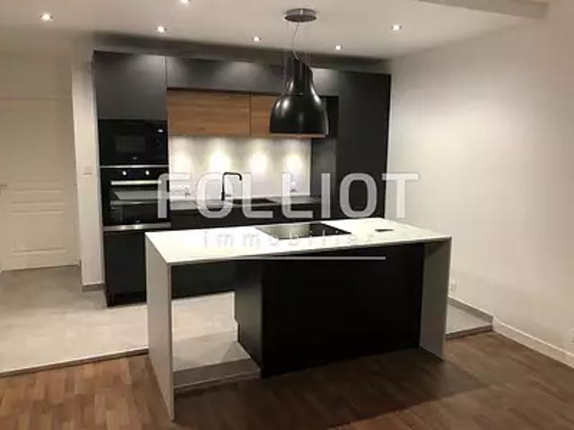 Fougères 35300 Location appartement 3 pièces t3 cave parking