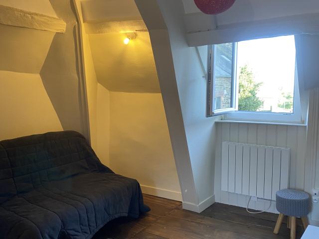 FOUGERES STUDIO MEUBLE