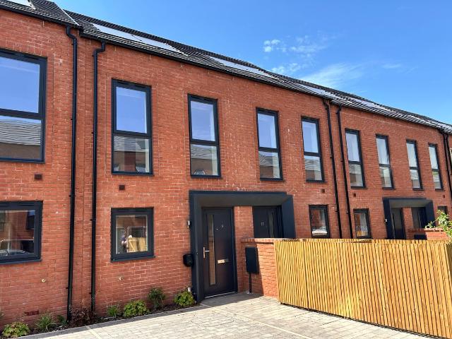 Foundry Avenue, Derby DE1, 2 bed town house to rent, £1,250 pcm | PrimeLocation