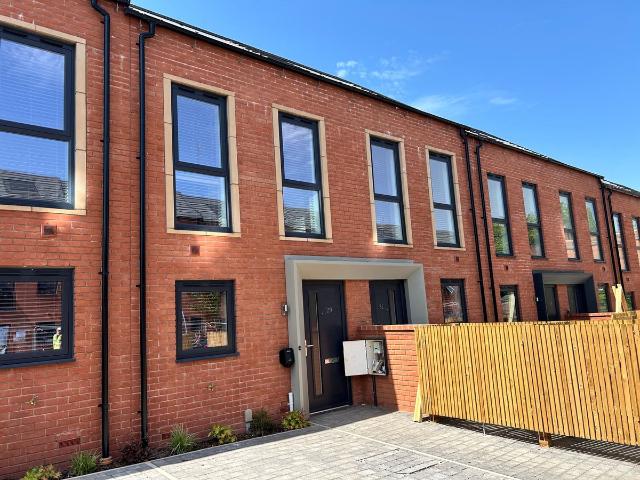 Foundry Avenue, Derby DE1, 2 bed town house to rent, £1,250 pcm | PrimeLocation