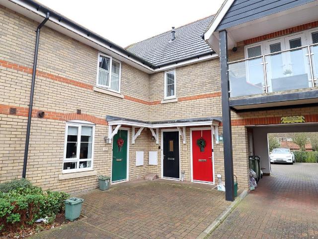 Foundry Way, Rayne, Braintree CM77, 2 bed maisonette to rent, £1,250 pcm | PrimeLocation