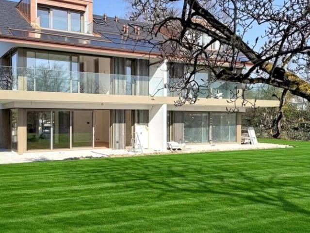 Founex: magnifique villa jumelle neuve à deux pas du lac
