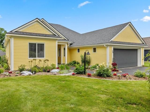 Fountain Way, Lebanon, Condo For Sale