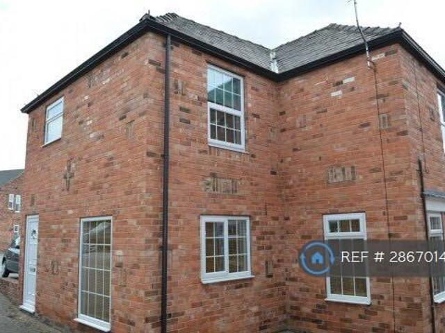Fountain Court, Epworth, DN9 1 bed flat to rent £600 pcm £138 pw