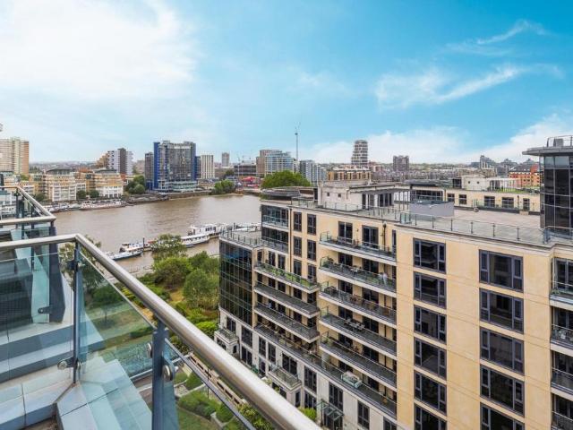 Fountain House, The Boulevard. 2 bed flat to rent £3,200 pcm £738 pw
