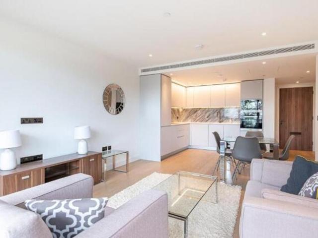 Fountain Park Way, London, W12 1 bed apartment to rent £3,000 pcm £692 pw