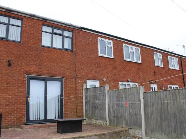 Fountains Close, Liverpool L4, 3 bed property to rent, £950 pcm | PrimeLocation