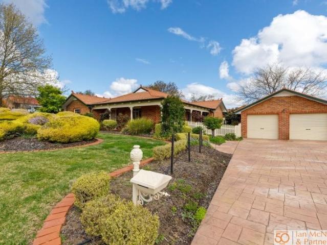 Four Bedroom Family Home!