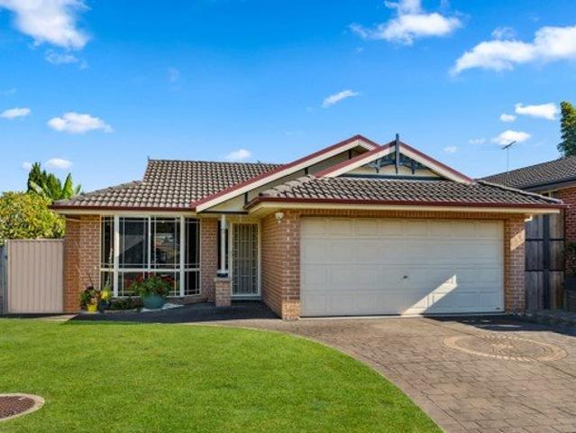 Four Bedroom Family Home Close To All Amenities!