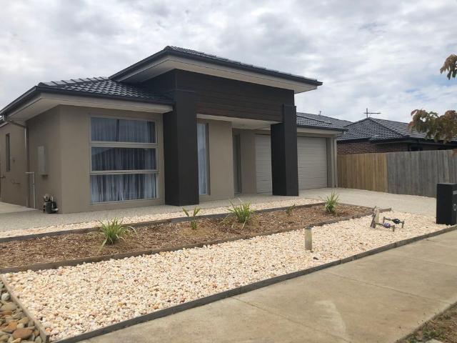 FOUR BEDROOM FAMILY HOME IN GREAT LOCATION