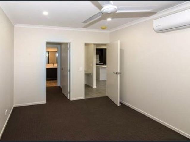 FOUR BEDROOM FAMILY HOME IN NARANGBA