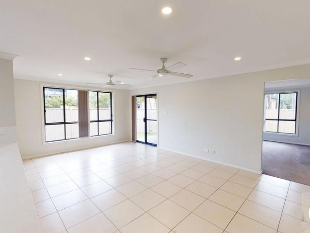 Four Bedroom Family Home in Quiet Soldiers Point Cul de Sac