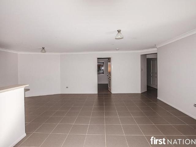 FOUR BEDROOM FAMILY HOME IN VICTORIA POINT