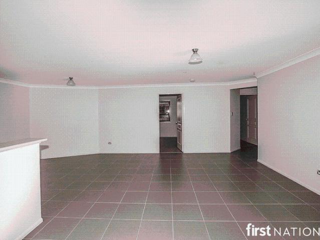 FOUR BEDROOM FAMILY HOME IN VICTORIA POINT