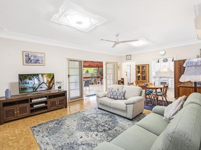 Four Bedroom Family Home On 799m2