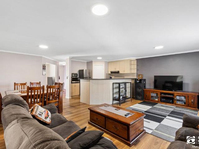 Four bedroom Family Home with Exceptional Outdoor Space