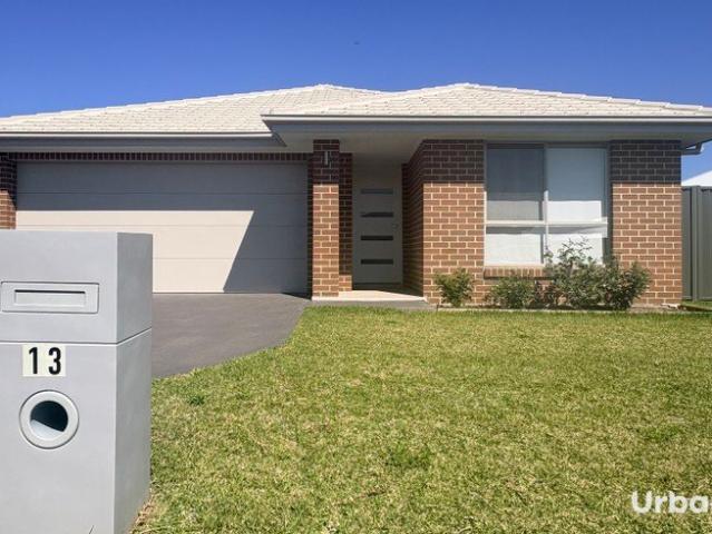 FOUR BEDROOM FAMILY HOME WITH MEDIA ROOM