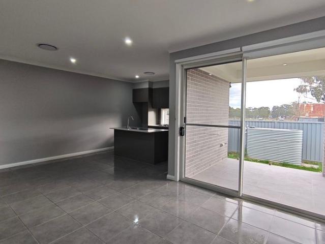 Four Bedroom House for Lease!