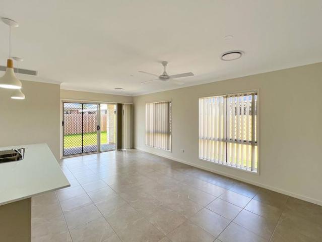Four Bedroom House in Eli Waters