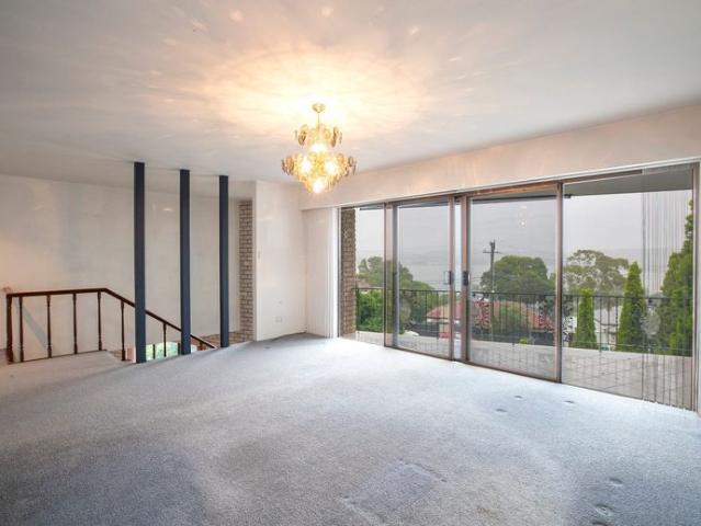 Four Bedroom Home, With Stunning Water Views