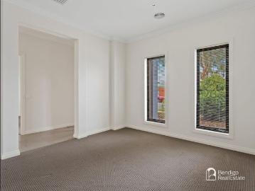 FOUR BEDROOM HOME WITH TWO LIVING AREAS IN STRATHFIELDSAYE
