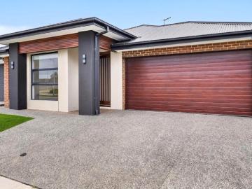 FOUR BEDROOM HOME CLOSE TO ALL AMENITIES