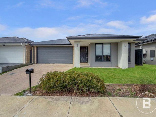 FOUR BEDROOM HOME CLOSE TO AMENITIES
