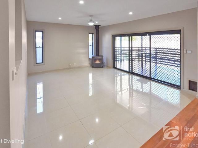 Four Bedroom home in Tuncurry
