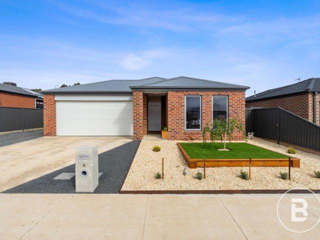 FOUR BEDROOM HOME IN ARRANMORE ESTATE!