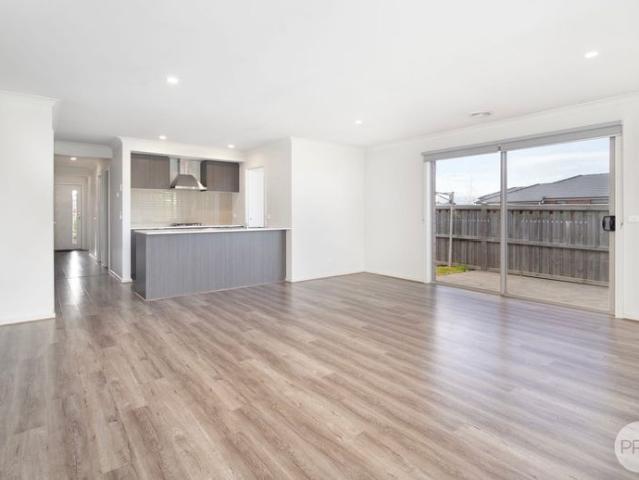 FOUR BEDROOM HOME IN BONSHAW