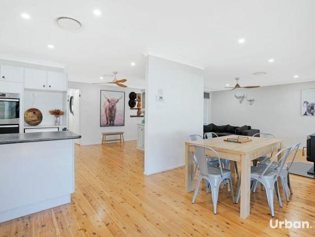 Four Bedroom Home in Cessnock with Spa and Solar System