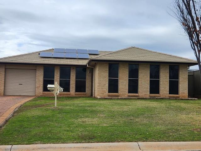 FOUR BEDROOM HOME IN EAST DUBBO