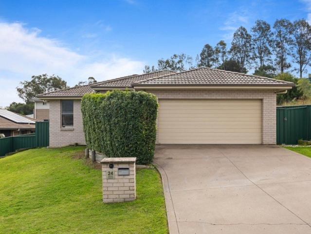 Four Bedroom Home in Eastbrook Links Estate