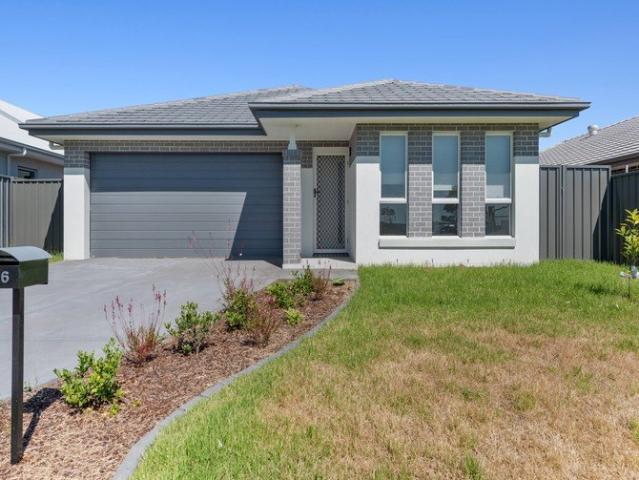 Four Bedroom Home in Gillieston Heights with Ducted AC