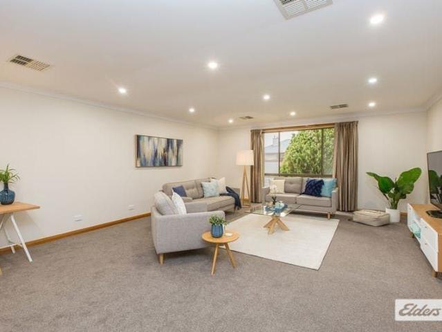 Four Bedroom Home in North Albury