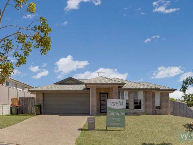 Four bedroom home in popular Kirkwood