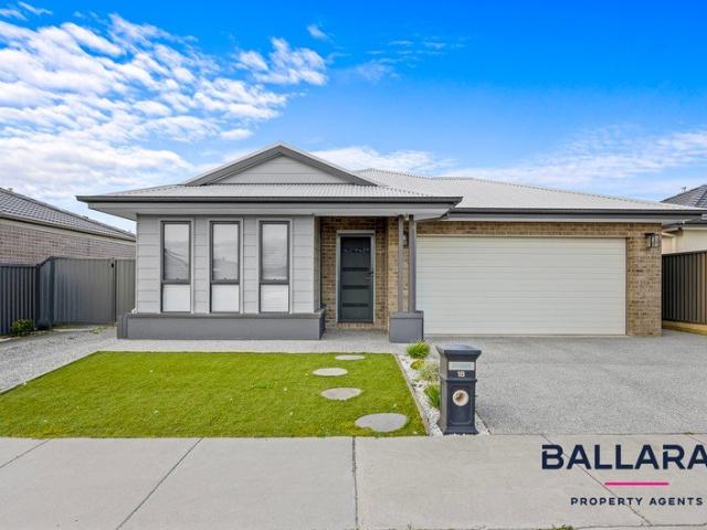 Four Bedroom Home in Prime Lucas Location