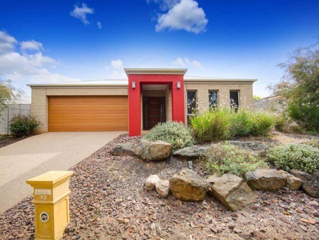 FOUR BEDROOM HOME IN SOUGHT AFTER AREA