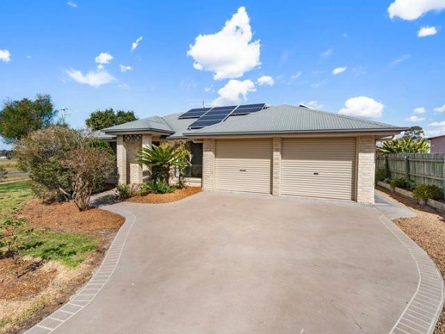 Four Bedroom Home on Corner Allotment