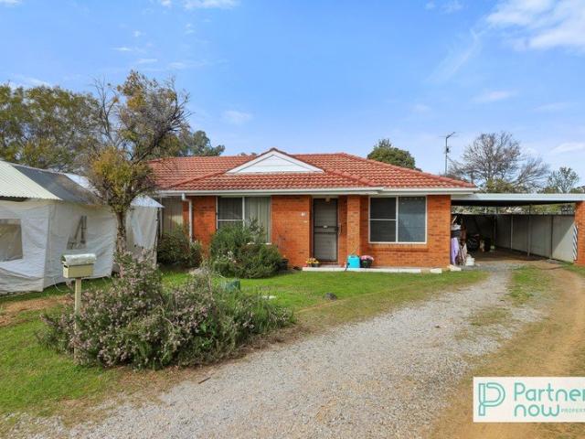 Four Bedroom Investment on Large Block