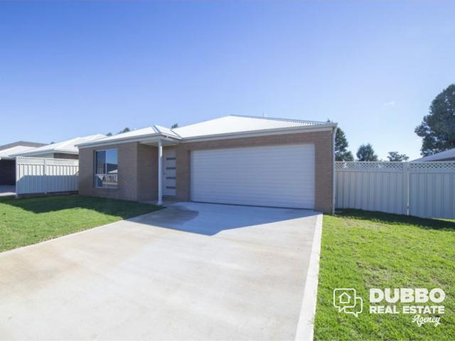FOUR BEDROOM IN WEST DUBBO