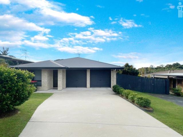 Four Bedroom Locate at Dundowran Beach