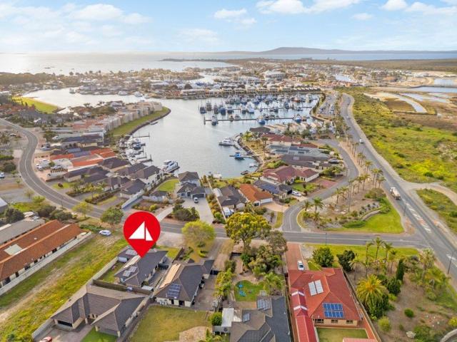 Four Bedroom Lincoln Cove Home Offering Space, Lifestyle & Low Maintenance Living
